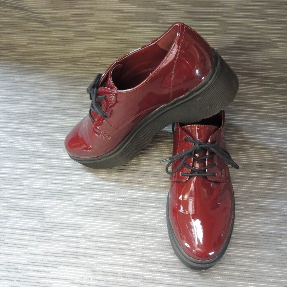 Forever 21 Burgundy Red Chunky Platform Shoes Size 8 Patent Leather Y2K Oxford